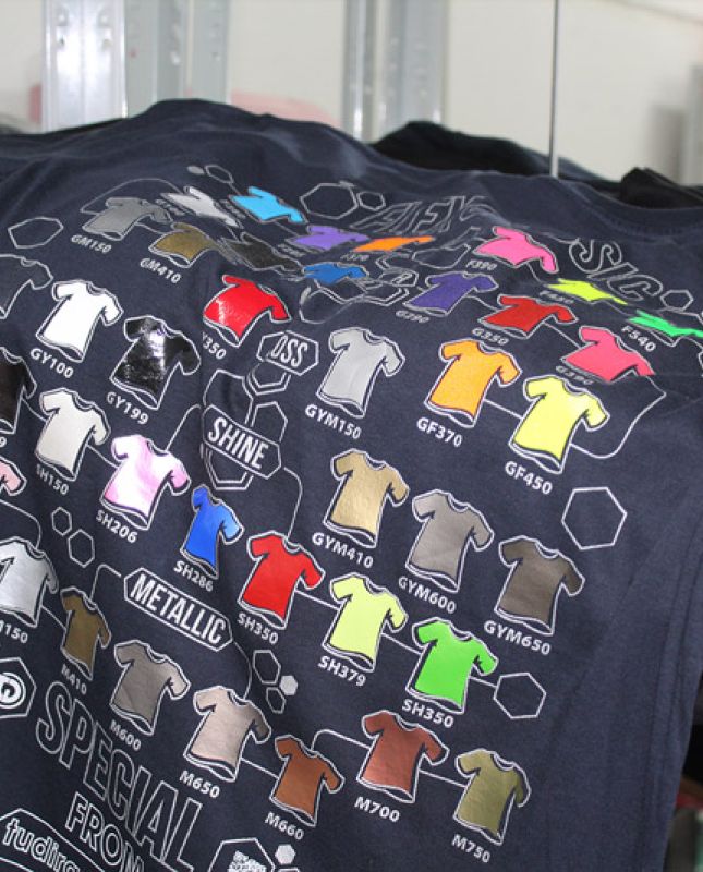 Ropa laboral camisetas personalizada MB4 Vestimos Soluciones Ropa Laboral en Valladolid