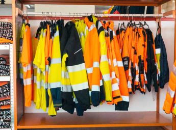 Alta visibilidad 2 MB4 Vestimos Soluciones Ropa Laboral en Valladolid